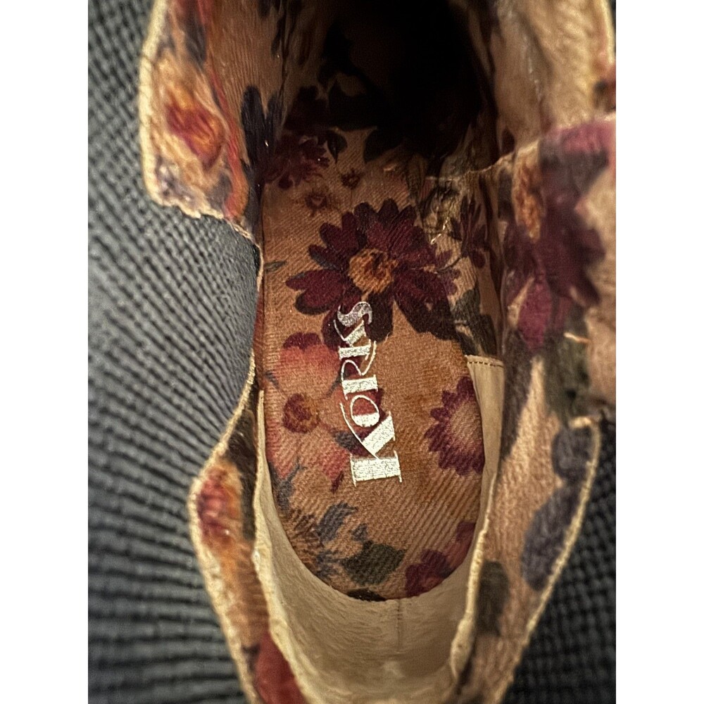 Korks Clove Women's Size 7.5 Black Ankle Block Heel Bootie Zip Stretch Casual - Picture 8 of 9
